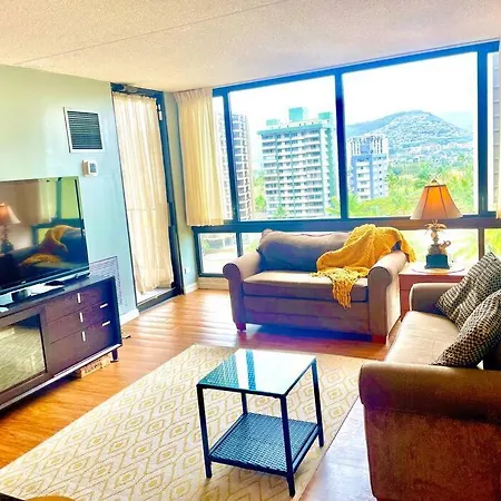 Large 1 Bedroom & Parking Views Wsun1001